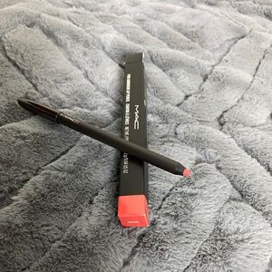 RARE New MAC Prolongwear lip liner Voltage coral